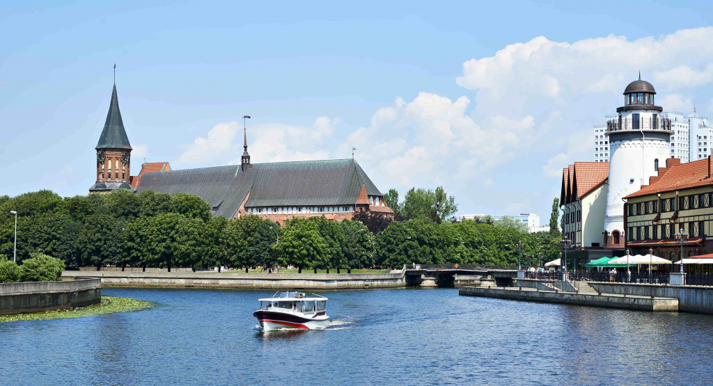 fishing-village-ethnographic-center-cathedral-kaliningrad-russia (1).jpg